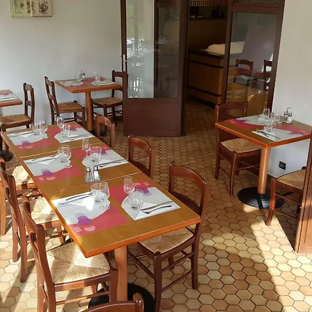 Le 2 By Akena - Bernard Hotel 2*