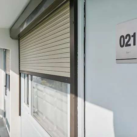 Le 2 By Akena - Bernard Hotel 2*