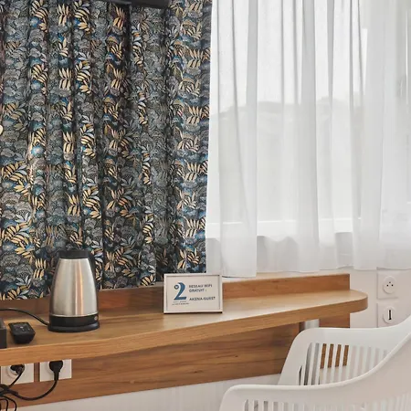 Le 2 By Akena - Bernard מלון 2*