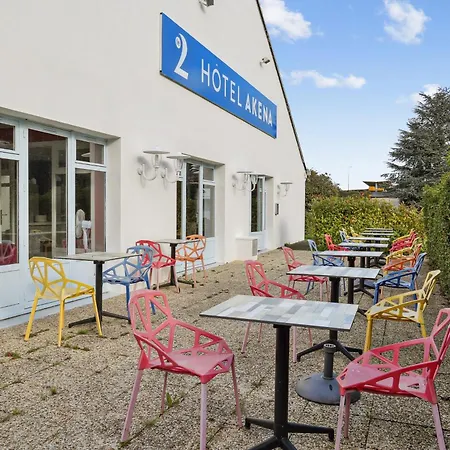 Hotel Le 2 By Akena - Bernard 2*