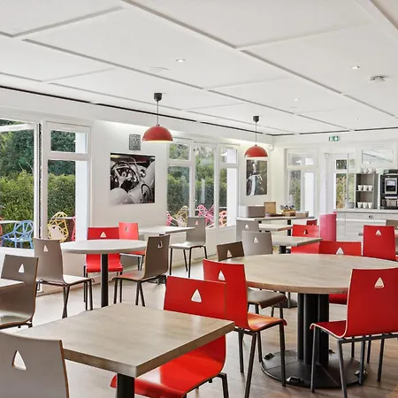 Le 2 By Akena - Bernard 2*