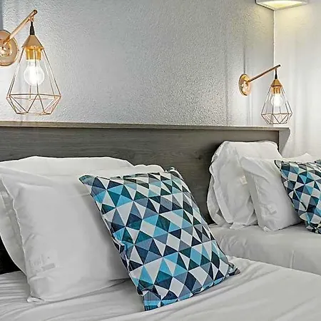 Le 2 By Akena - Bernard Hotel 2*