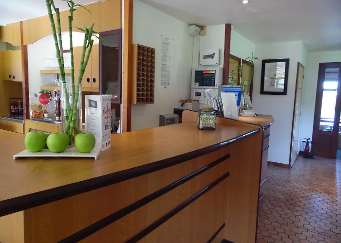 Le 2 By Akena - Bernard Hotel 2*