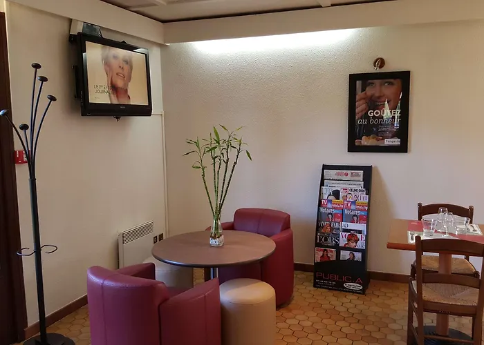 Le 2 By Akena - Bernard Hotel 2*