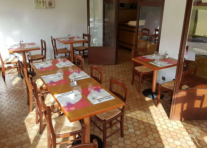 Le 2 By Akena - Bernard Hotel 2*