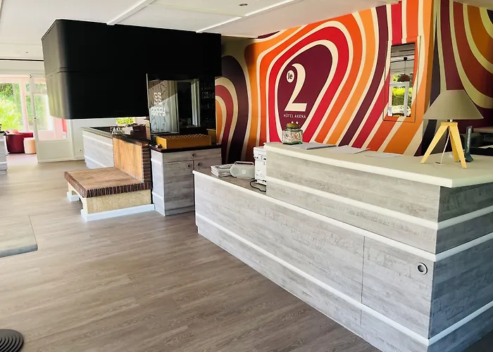 Hotel Le 2 By Akena - Bernard La Ferté-Bernard