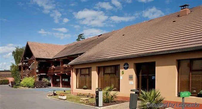 Le 2 By Akena - Bernard Hotel